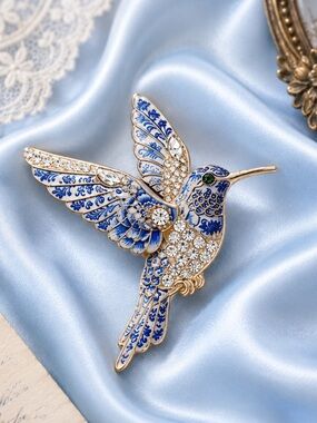 Art Nouveau Bird Brooch – Crystal Enamel Hummingbird Jewelry
